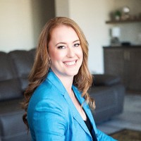 Lindsey Shoultes