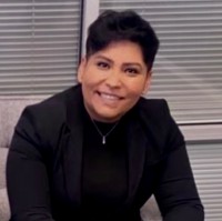 Claudia Sifuentes
