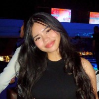 Charlize De Leon