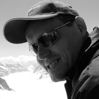 Simon Walker