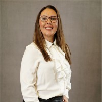 Luciana Flores