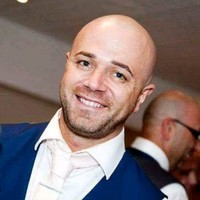 Damien Enticott