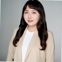 Stacy Yang
