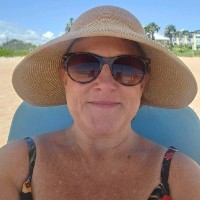 Sonya Halligan, Cpb