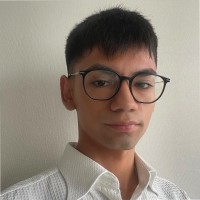 Alex V.