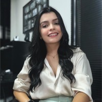 Letícia Lúcia Prado