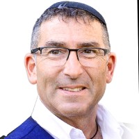 Dov Newmark