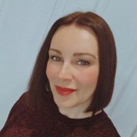 Lisa Davies