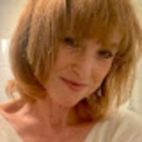Geraldine Davies