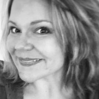 Amy Staud