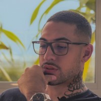 Nicholas França