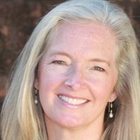 Laura Adams