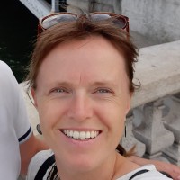 Karin Robben