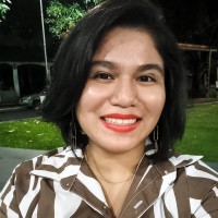 Anne Flores