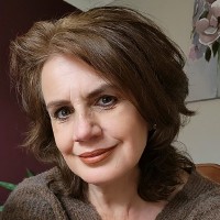 Angela Thomas
