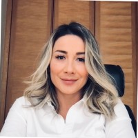 Biviana Andrea P.