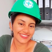 Lívia Elissandra Santana dos Santos