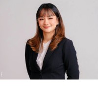 Rachel How, Mba