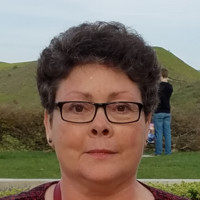 Dianne Leach