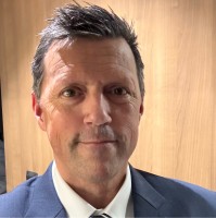 Dr Glenn Mckay