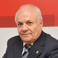 Dr. Ahmet Kavak
