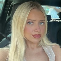 Elle Wadman