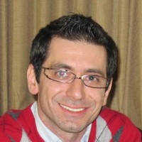 Daniel Esmaili