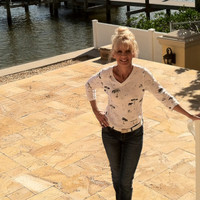 Janet English
