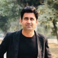 Dr Saqlain Shah