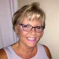 Lynna Nieman