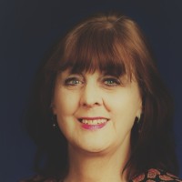 Julia Glas