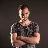Enis Zeyrek