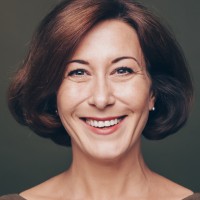 Julia Reifenberger