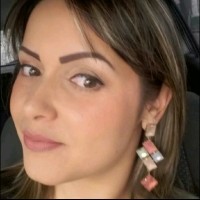 Débora Maria Dornas Freire