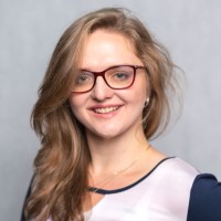 Daniela R.