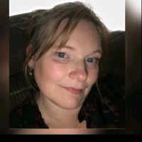 Esther Van Den Broek