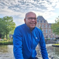 Henno Van Eijk Mre