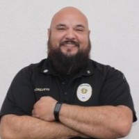 Manuel Flores