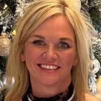 Sherry Holmes