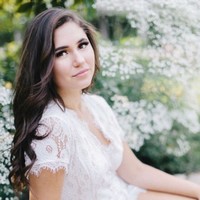 Julia Foy