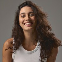 Débora Omena
