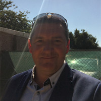 Simon Collins