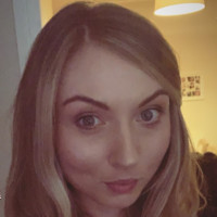 Ylyssa Usher