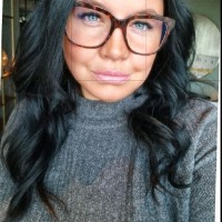 Sara Burström