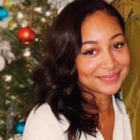 Paris Singleton