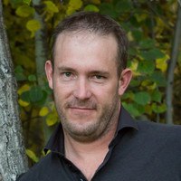 Chris E.