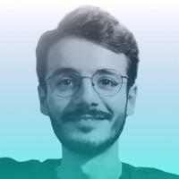 Erhan Hayret