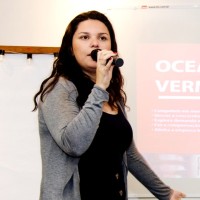 Laura C. Vianna