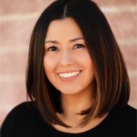 Valerie Acosta, Mba