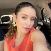 Isadora Lima